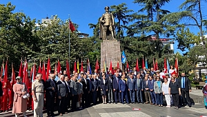 Atatürk’ün Trabzon’a İlk Gelişinin 98. Yılı Kutlandı
